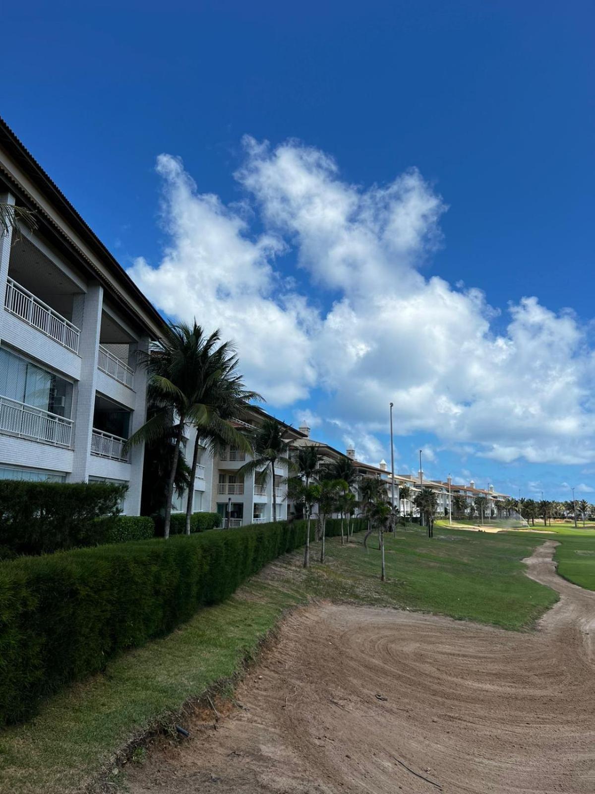 Golfville Apartment *